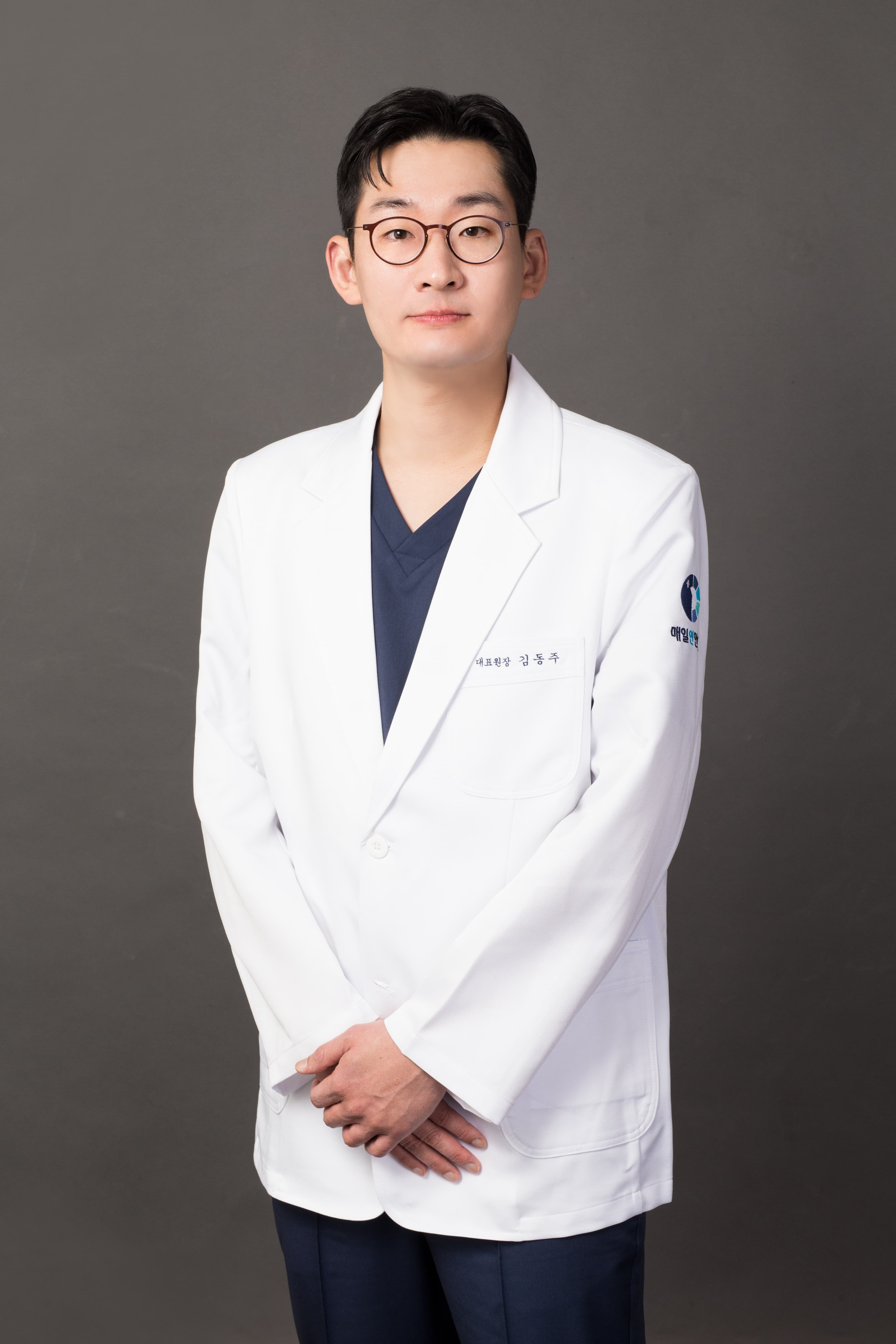 김동주
